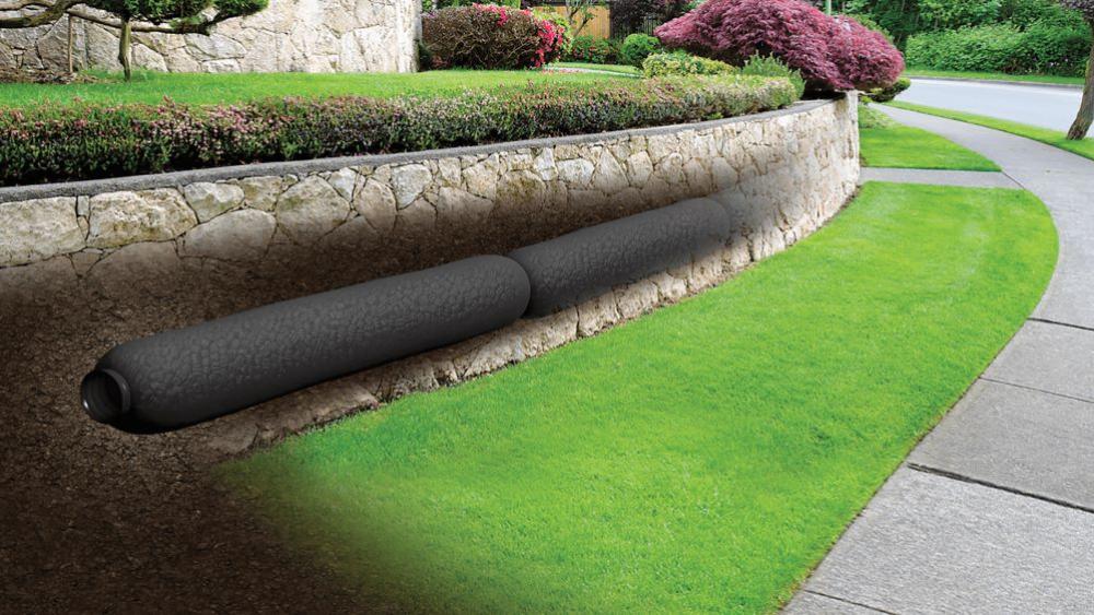 Retaining Wall with EZFlow French Drain